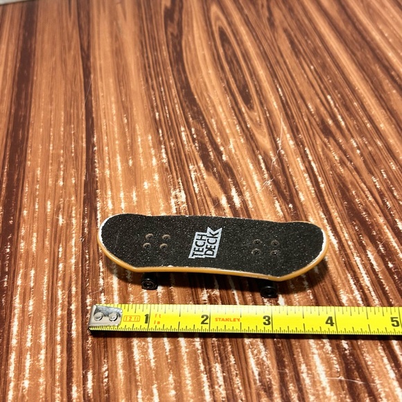 Rare Tech Deck  Fingerboard REVIVE Hard To Find - Picture 4 of 11